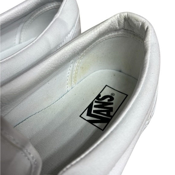 VANS Classic Slip-On in White Size 14.0M - Picture 5 of 10